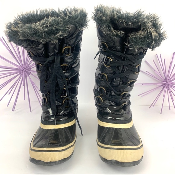 Sporto Wendy / Black Cream Puffer Lace Up Faux Fur - Picture 2 of 8